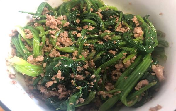 菠菜肉末