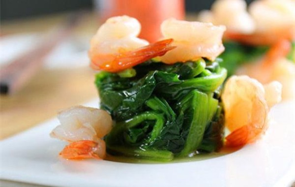 菠菜虾仁的家常做法